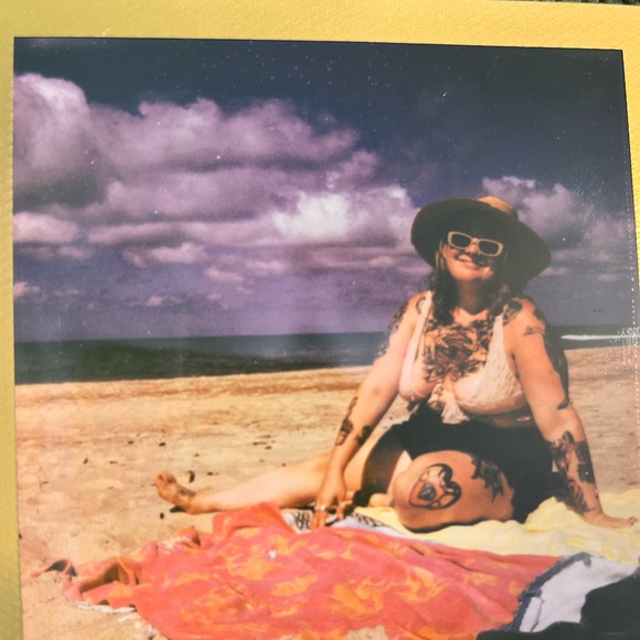 Meet your Posher, Emile - Picture 3 of 5